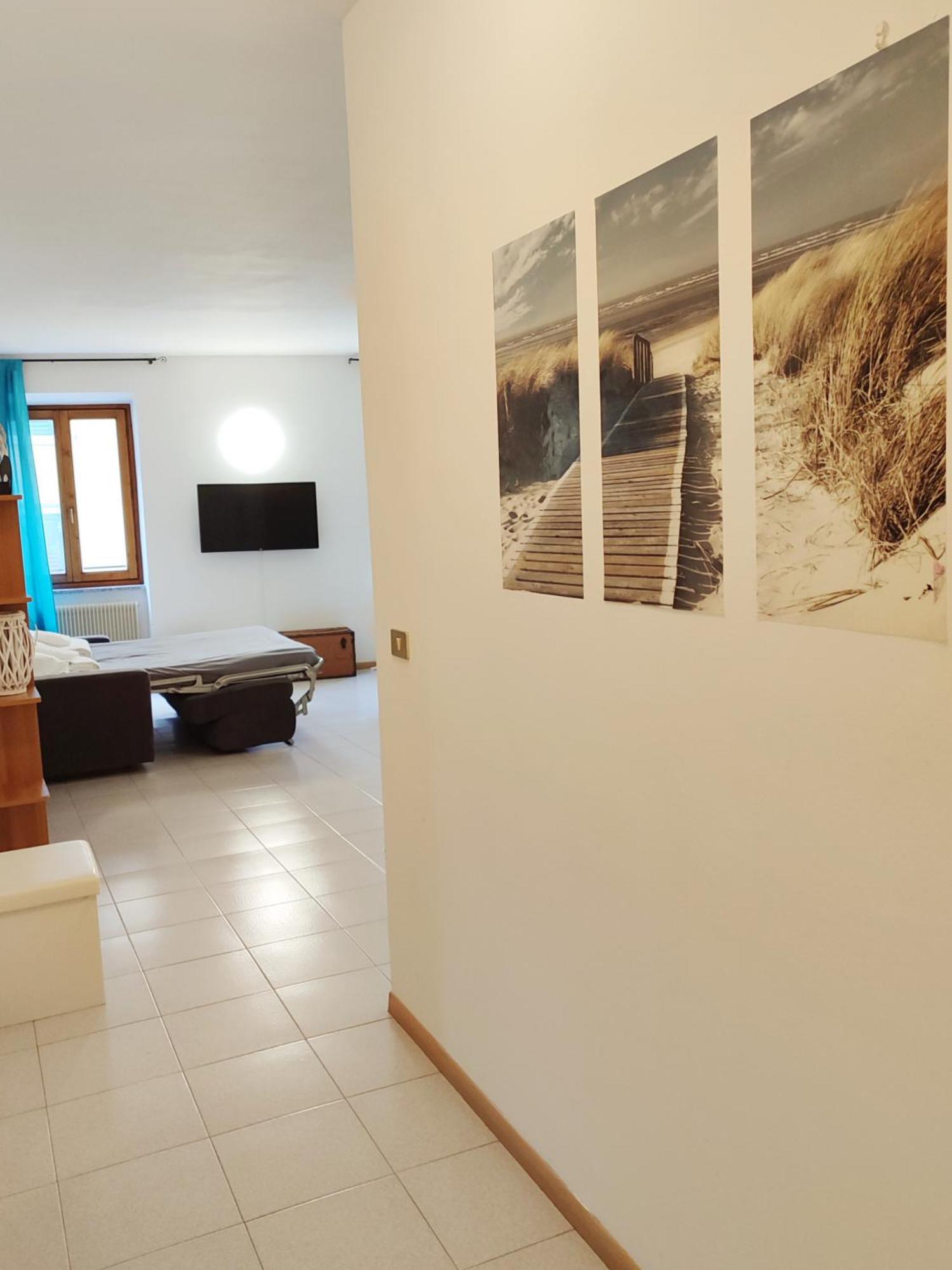 Family Retreat Apartment Riva del Garda Exterior photo