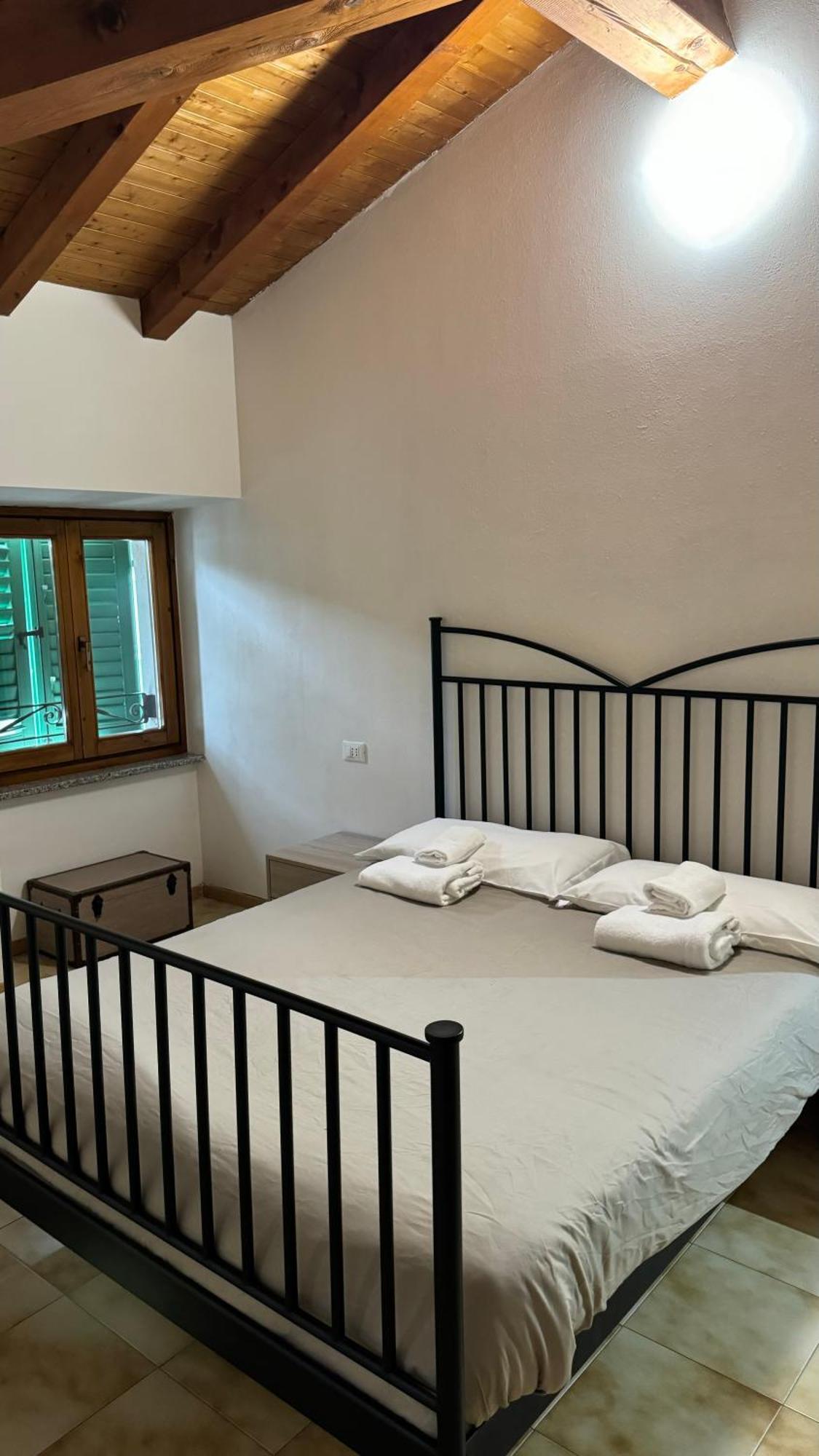 Family Retreat Apartment Riva del Garda Exterior photo