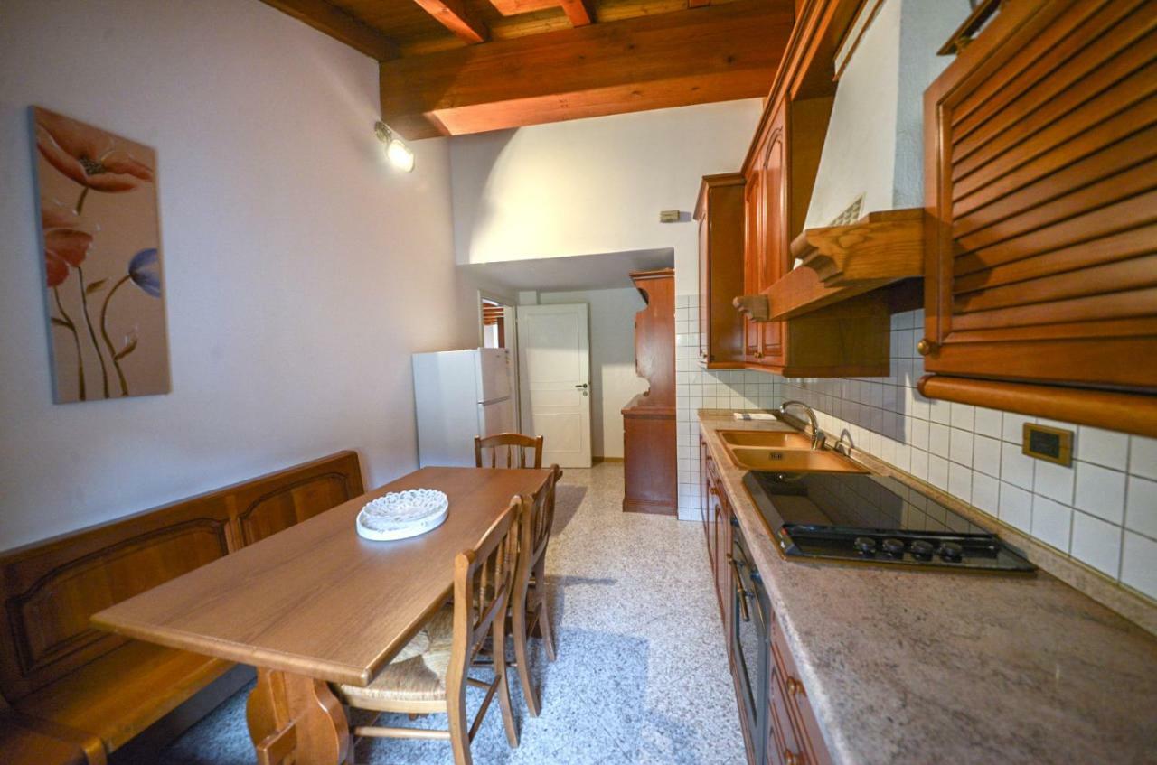 Family Retreat Apartment Riva del Garda Exterior photo